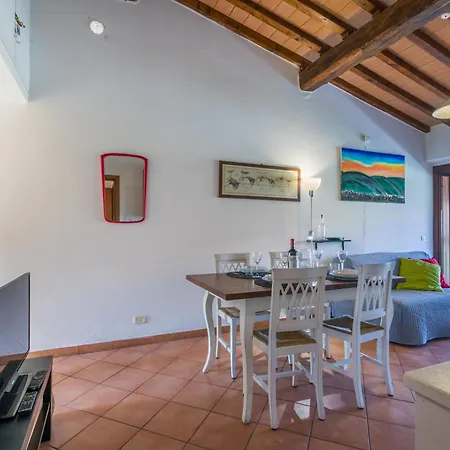 Lejlighed Loma By Interhome Guardistallo